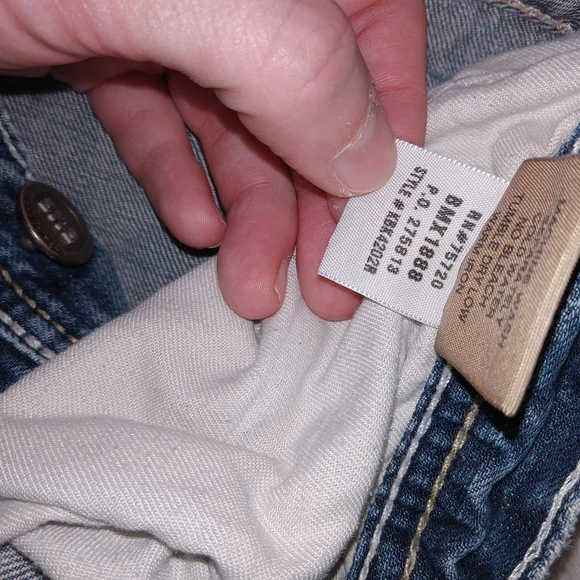 Vintage Buckle BKE Jeans Mens 32 X 32 Tyler Boot Cut Distressed Medium Wash Y2K - Picture 12 of 15